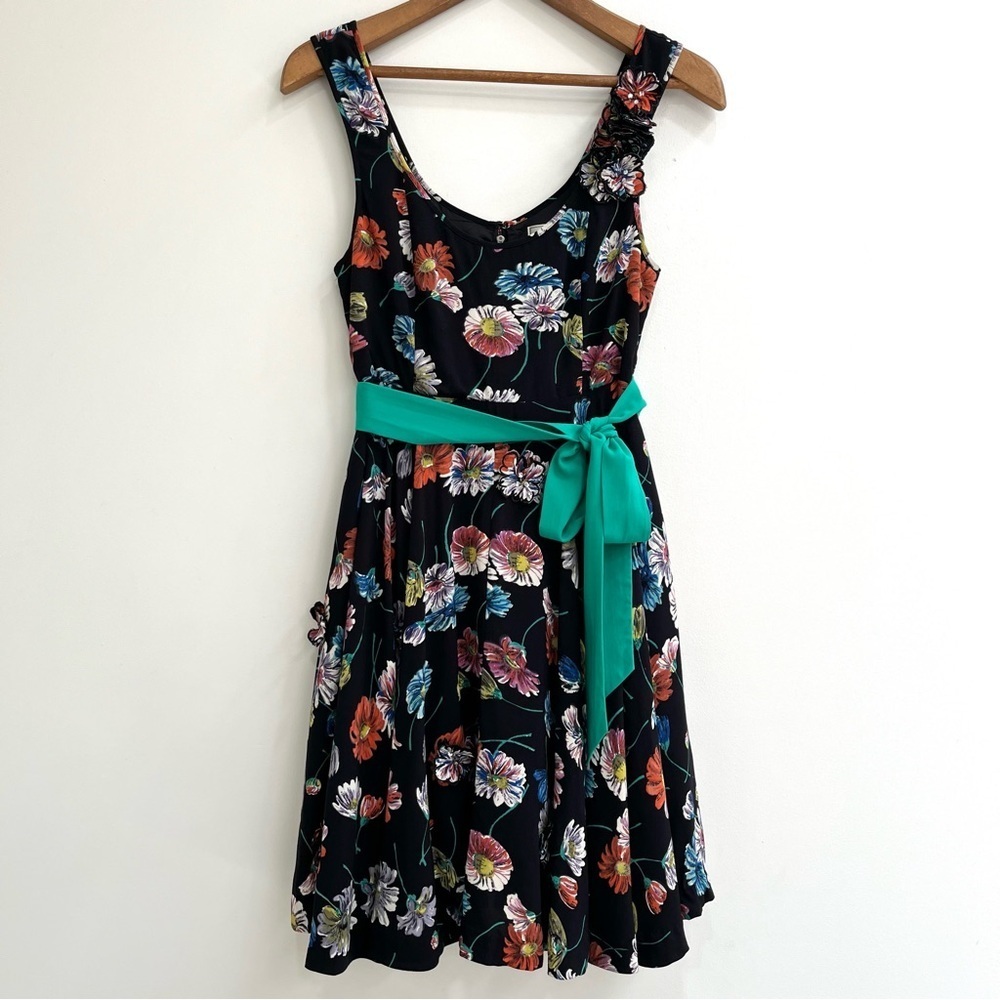 Anthropologie Moulinette Soeurs 3D Floral Appliqué Dress Tea Length Black Green - Picture 2 of 12